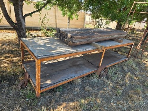 BENCH