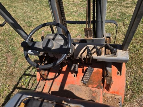 FORKLIFT (2)