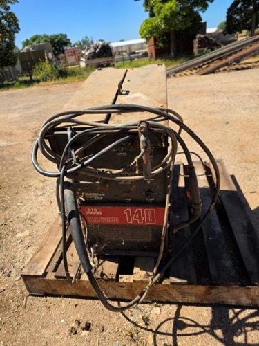 MIG WELDER