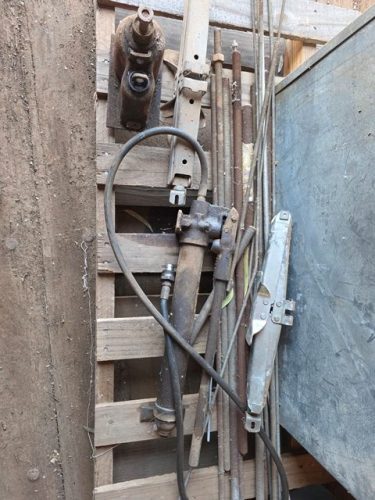 THREADED ROD