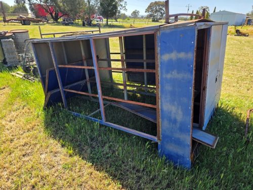 TRADIE CANOPY