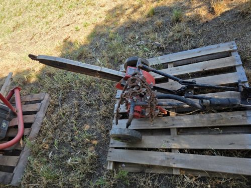 TRENCH DIGGER