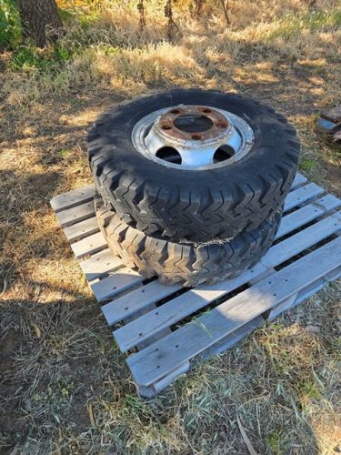 TYRES (6)